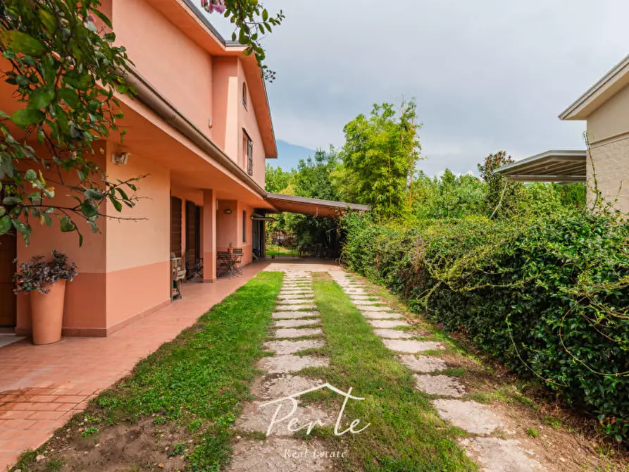 Immagine 33 di Casa bifamiliare in vendita  in Via Dante Alighieri 55 a Curtatone