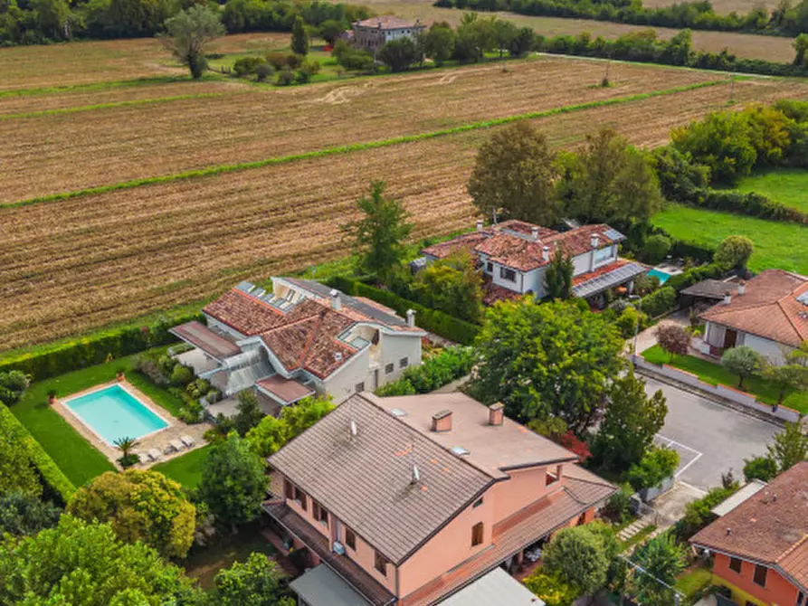 Immagine 42 di Casa bifamiliare in vendita  in Via Dante Alighieri 55 a Curtatone