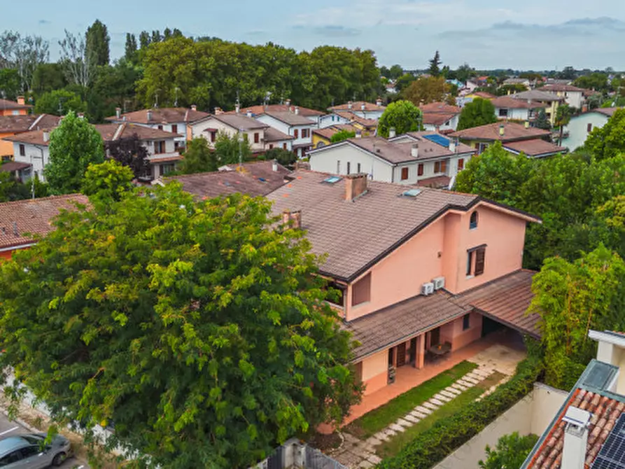 Immagine 43 di Casa bifamiliare in vendita  in Via Dante Alighieri 55 a Curtatone