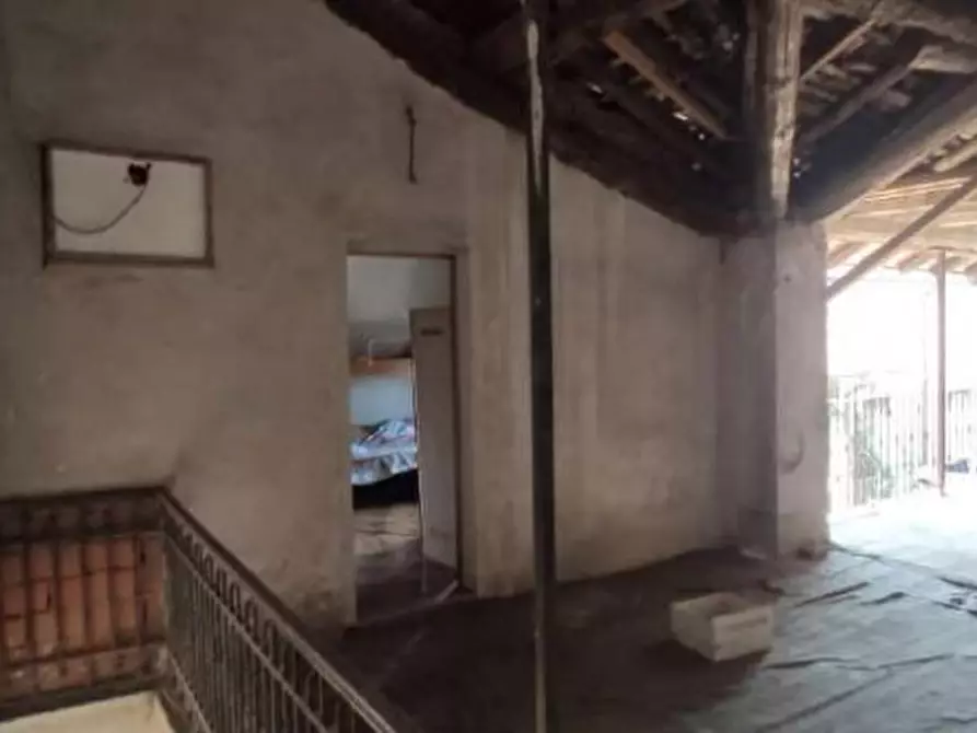 Immagine 18 di Appartamento in vendita  in Via Alessandro Volta 48 - 22070 Rovello Porro (CO) a Rovello Porro