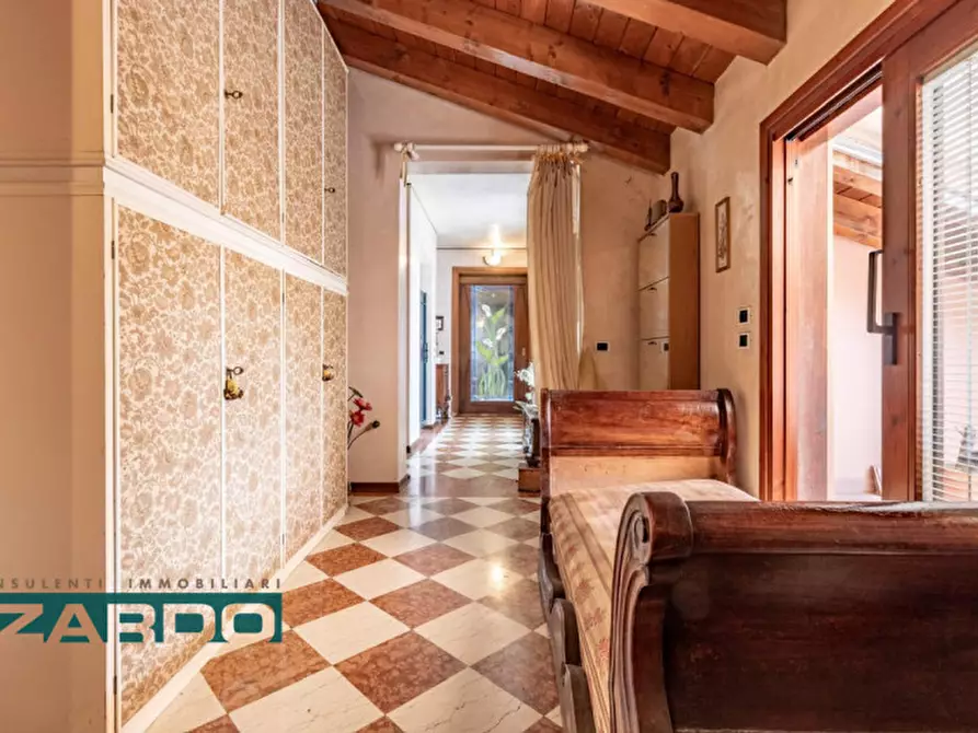 Immagine 1 di Attico in vendita  a Castelfranco Veneto