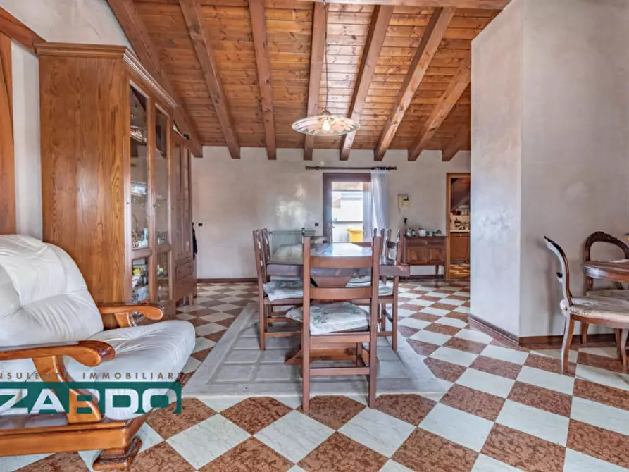 Immagine 5 di Attico in vendita  a Castelfranco Veneto