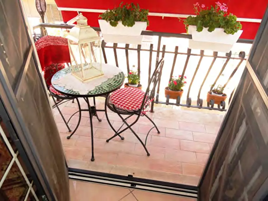 Immagine 4 di Appartamento in vendita  in Via Vincenzo Bellini 8 - 00043 Ciampino (RM) a Ciampino