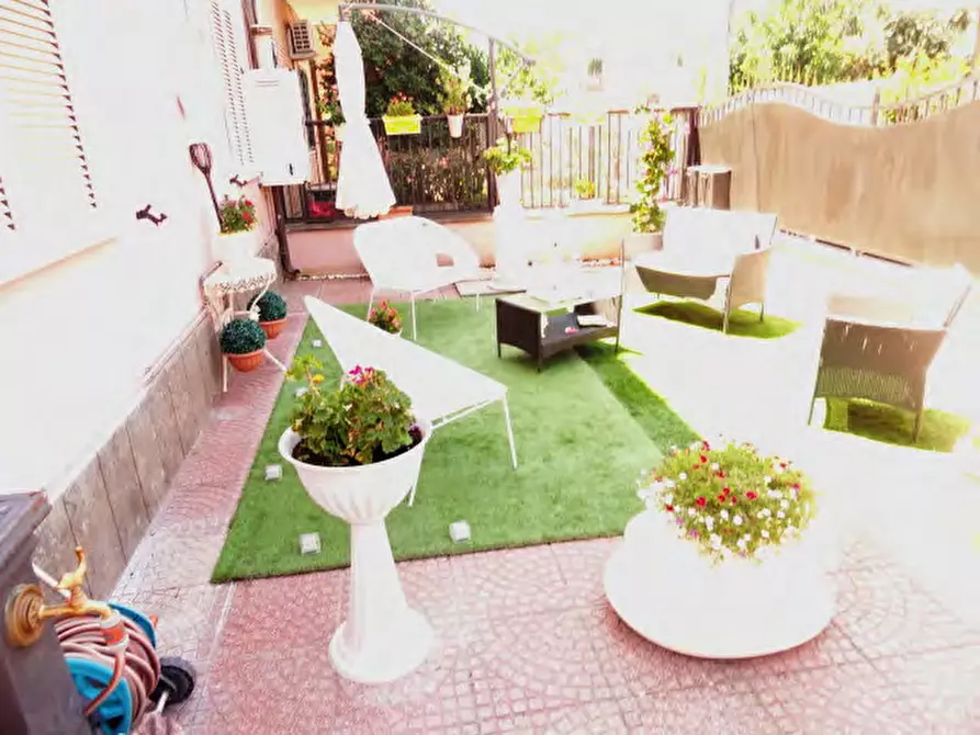 Immagine 15 di Appartamento in vendita  in Via Vincenzo Bellini 8 - 00043 Ciampino (RM) a Ciampino