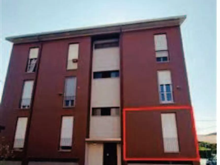 Immagine 1 di Appartamento in vendita  in Viale Ticino 53 - 21015 Lonate Pozzolo (VA) a Lonate Pozzolo