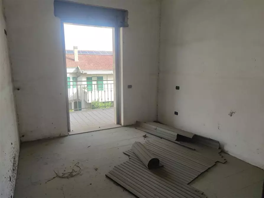 Immagine 8 di Appartamento in vendita  in Via Dante Alighieri 60 - 81030 Casaluce (CE) a Casaluce
