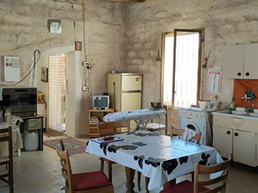 Immagine 11 di Appartamento in vendita  in Via Roma n 146 Partanna (TP) a Partanna