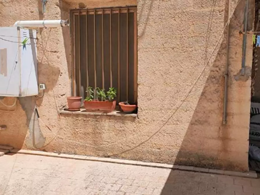 Immagine 12 di Appartamento in vendita  in Via Roma n 146 Partanna (TP) a Partanna