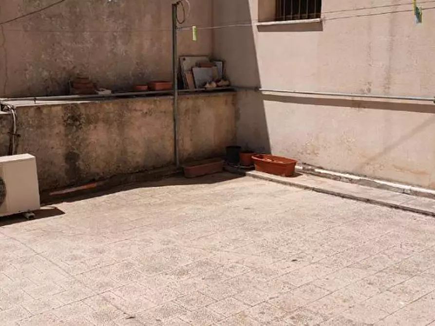 Immagine 13 di Appartamento in vendita  in Via Roma n 146 Partanna (TP) a Partanna