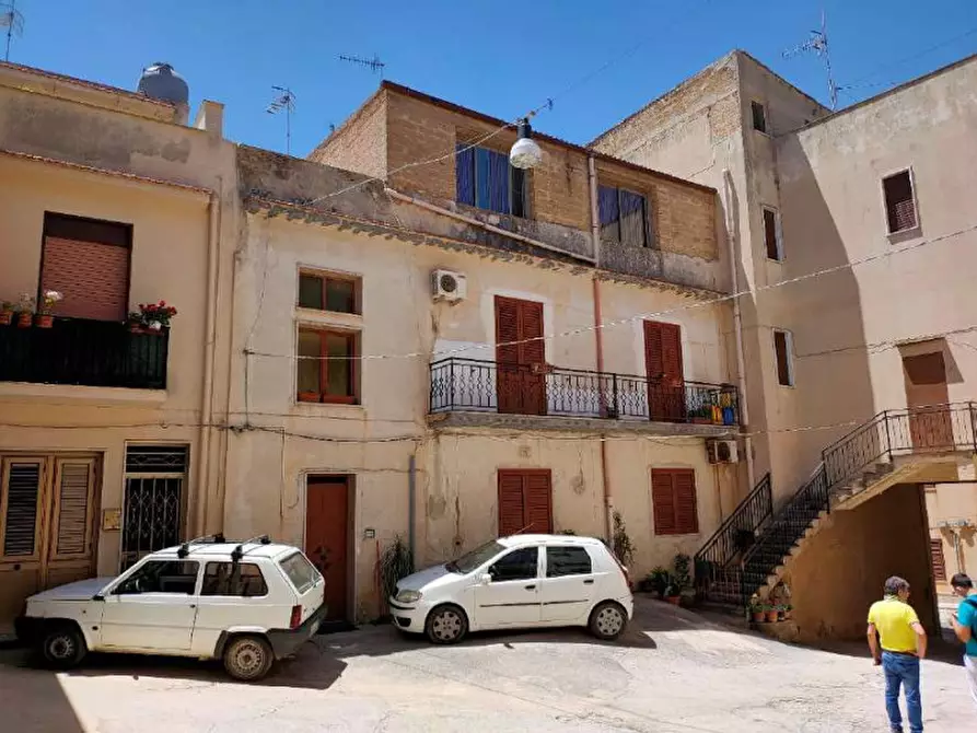 Immagine 16 di Appartamento in vendita  in Via Roma n 146 Partanna (TP) a Partanna