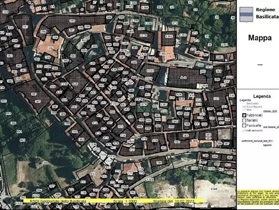 Immagine 1 di Appartamento in vendita  in Via Cafarelli, 118 - 85050 Tito (PZ) a Tito