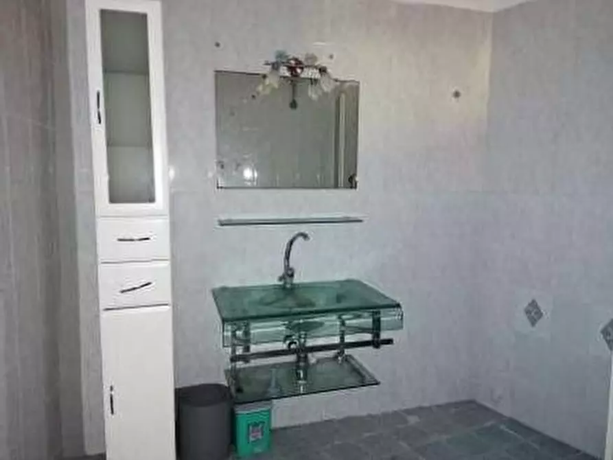 Immagine 13 di Appartamento in vendita  in Via Cafarelli, 118 - 85050 Tito (PZ) a Tito