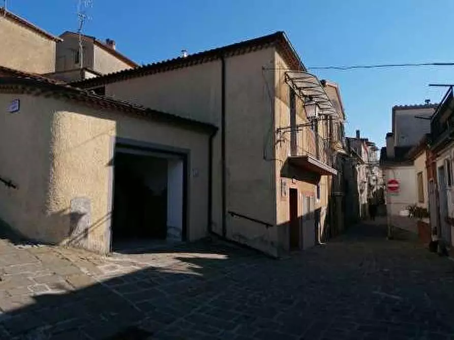 Immagine 16 di Appartamento in vendita  in Via Cafarelli, 118 - 85050 Tito (PZ) a Tito