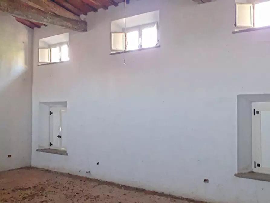 Immagine 4 di Appartamento in vendita  in Via Umberto I, 1, 53048 Sinalunga SI, Italia a Sinalunga