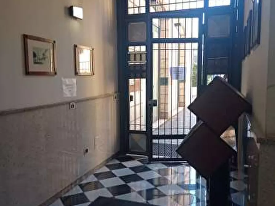 Immagine 19 di Appartamento in vendita  in Viale Cesare Battisti, 11 - 05100 Terni (TR) a Terni