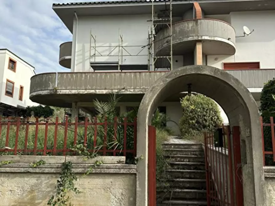 Immagine 15 di Appartamento in vendita  in Frazione Monticelli - 63100 Ascoli Piceno (AP) a Ascoli Piceno