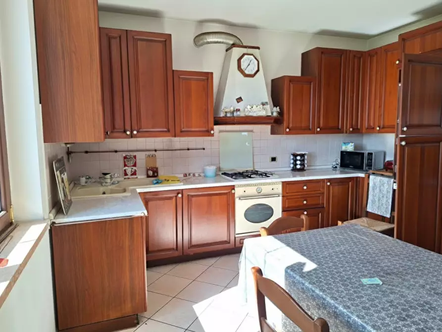 Immagine 17 di Villa in vendita  a Villafranca Di Verona