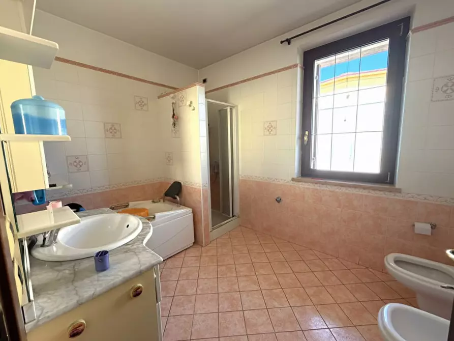 Immagine 28 di Villa in vendita  a Villafranca Di Verona