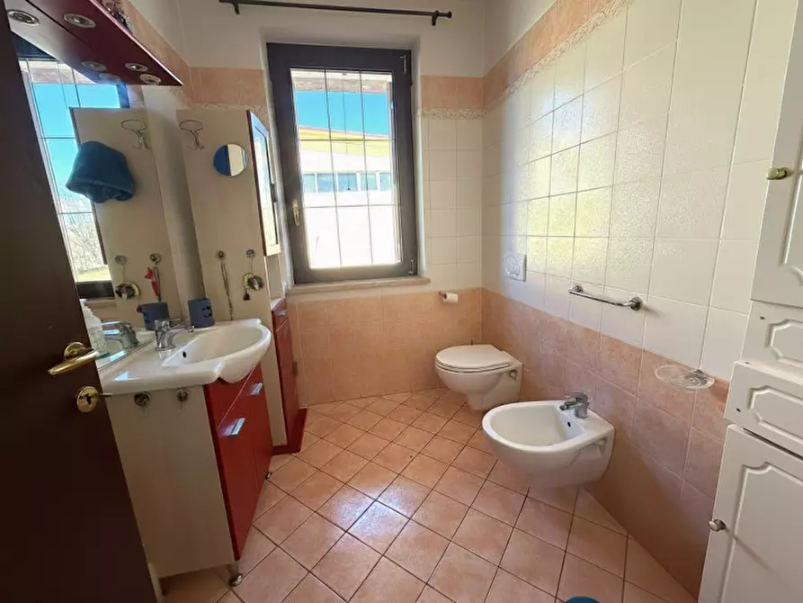 Immagine 31 di Villa in vendita  a Villafranca Di Verona