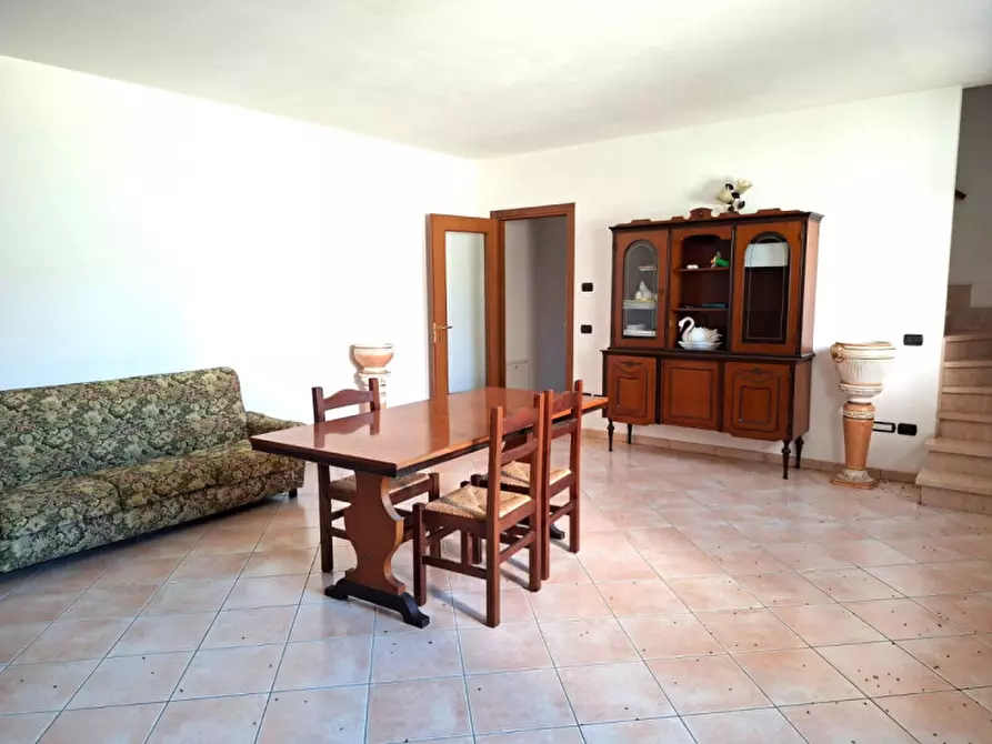 Immagine 32 di Villa in vendita  a Villafranca Di Verona