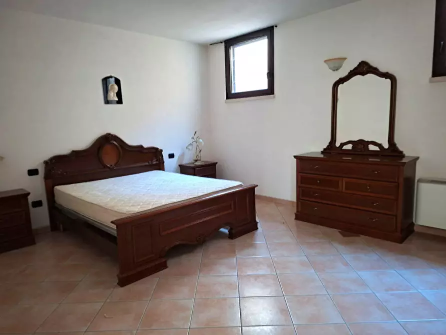 Immagine 36 di Villa in vendita  a Villafranca Di Verona