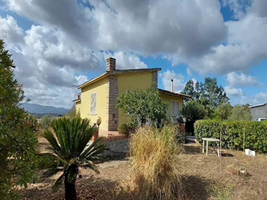 Immagine 1 di Villa in vendita  in Via del Vermentino, 5, 07022 Berchidda SS, Italia a Berchidda