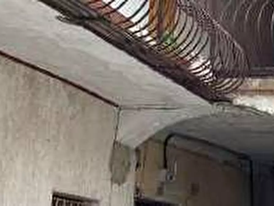 Immagine 8 di Appartamento in vendita  in Via Guglielmo Marconi 25 - 21050 Besano (VA) a Besano