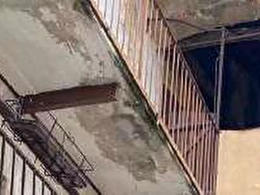 Immagine 10 di Appartamento in vendita  in Via Guglielmo Marconi 25 - 21050 Besano (VA) a Besano