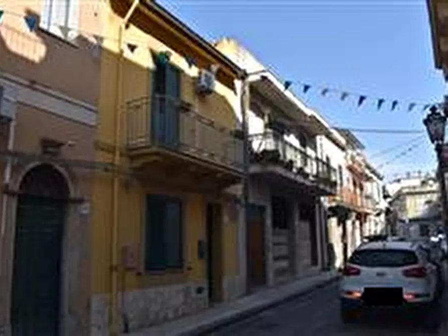 Immagine 4 di Appartamento in vendita  in Via Domenico Scinà 109/111 - 98051 Barcellona Pozzo di Gotto (ME) a Barcellona Pozzo Di Gotto