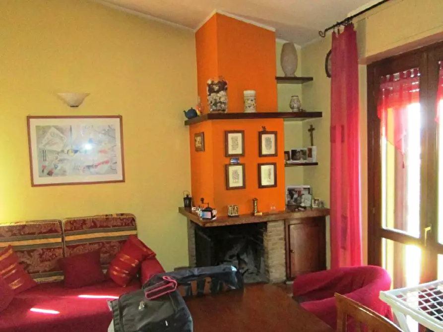 Immagine 3 di Appartamento in vendita  in Via Tiberina, 123, 06050 Collepepe PG, Italia - 06050 Collazzone (PG) a Collazzone