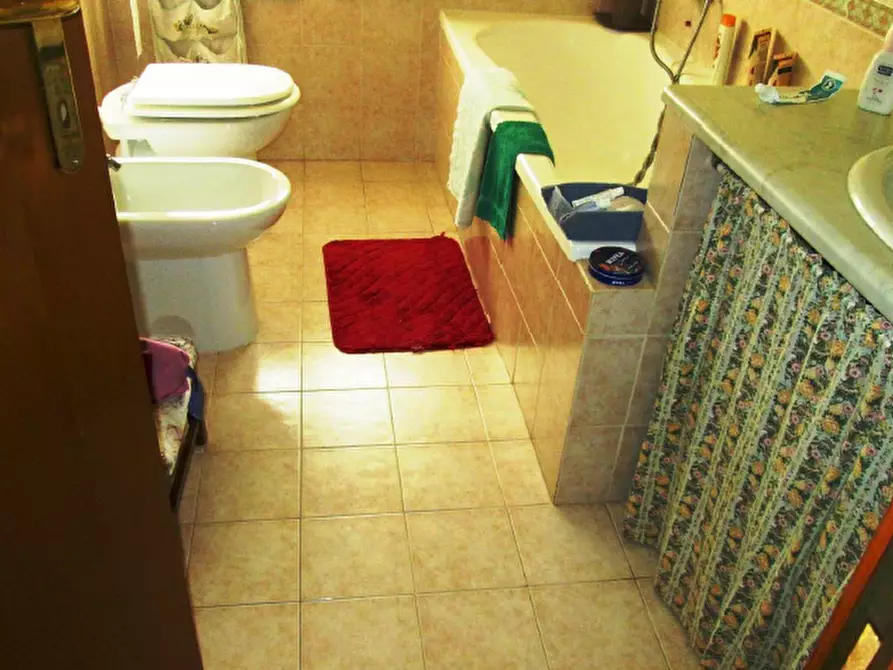 Immagine 4 di Appartamento in vendita  in Via Tiberina, 123, 06050 Collepepe PG, Italia - 06050 Collazzone (PG) a Collazzone