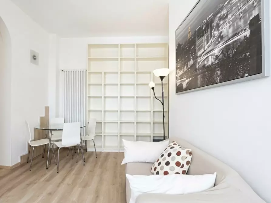 Immagine 3 di Appartamento in vendita  in Via  Zabarella a Padova