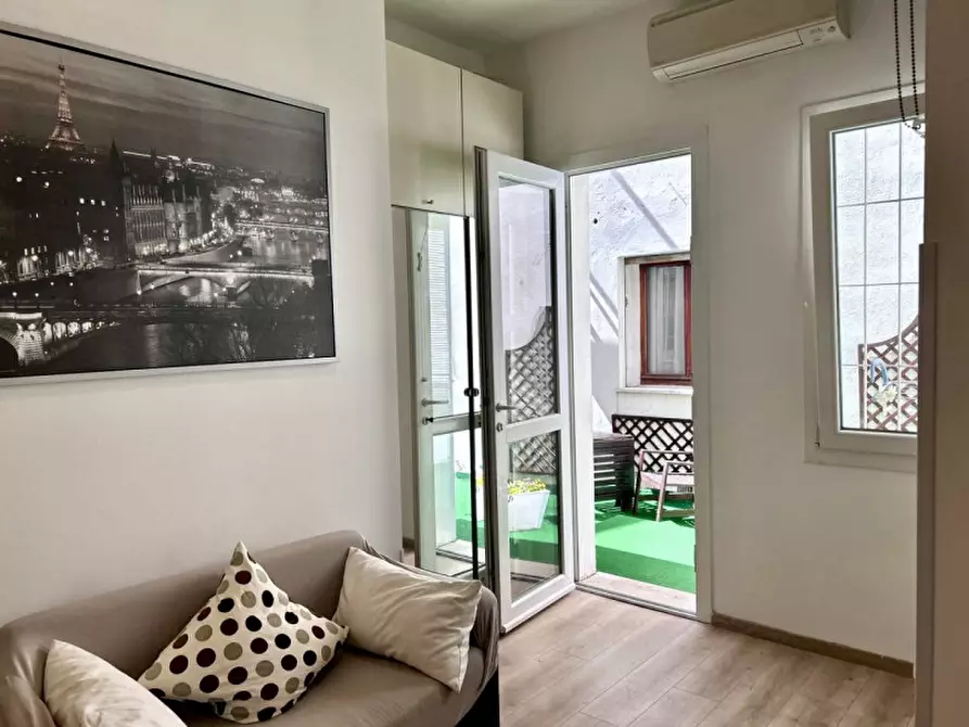 Immagine 12 di Appartamento in vendita  in Via  Zabarella a Padova