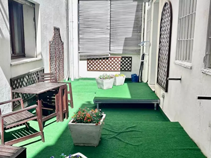 Immagine 21 di Appartamento in vendita  in Via  Zabarella a Padova