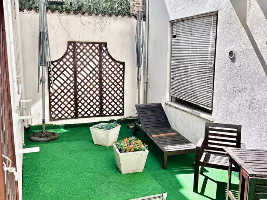 Immagine 22 di Appartamento in vendita  in Via  Zabarella a Padova