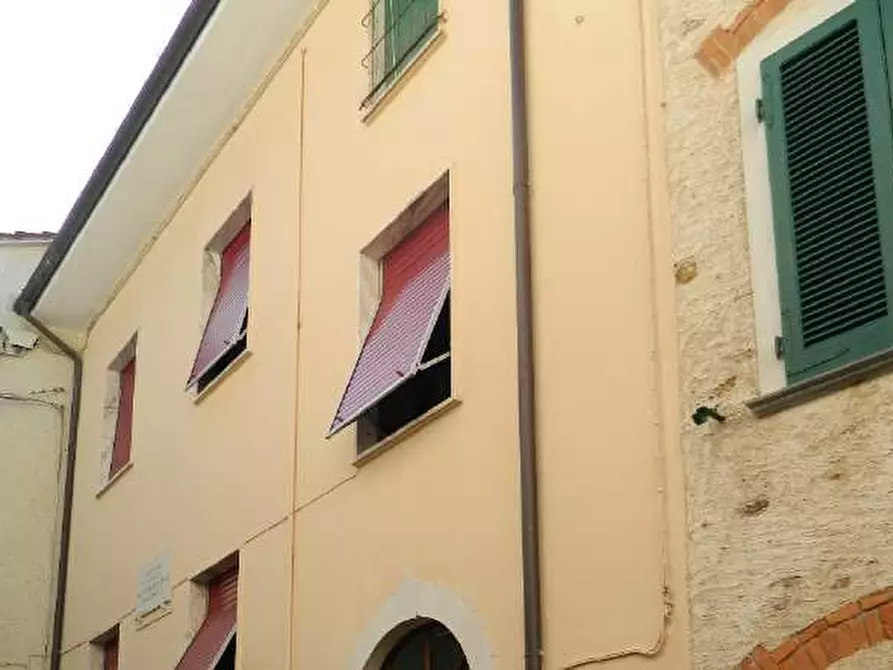 Immagine 3 di Appartamento in vendita  in Via Francesco Donati, 56, 55047 Seravezza LU, Italia a Seravezza