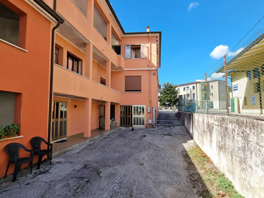 Immagine 2 di Casa indipendente in vendita  in via roma a Lozzo Atestino