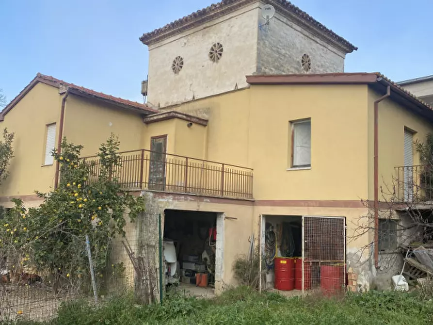 Immagine 8 di Rustico / casale in vendita  in Località Spinaci, 64026 Roseto degli Abruzzi TE, Italia a Roseto Degli Abruzzi