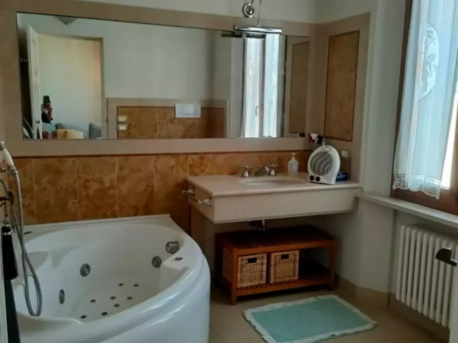 Immagine 2 di Appartamento in affitto  in Corso C.B. Cavour a Cesena