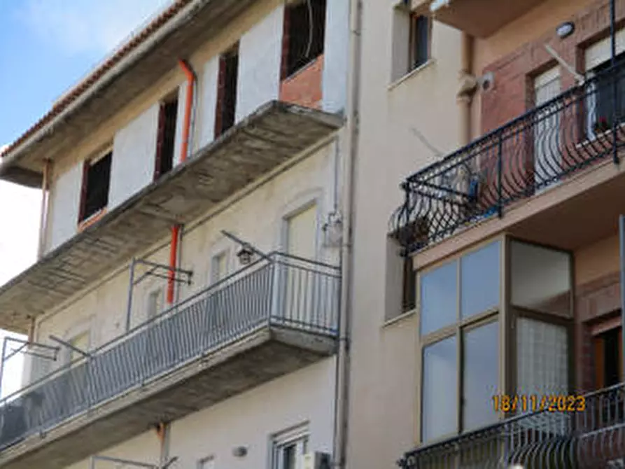 Immagine 10 di Appartamento in vendita  in Via Elio Vittorini nr 1 - 90020 Montemaggiore Belsito (PA) a Montemaggiore Belsito