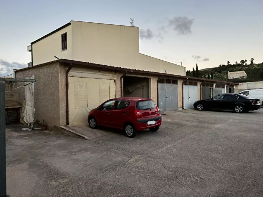 Immagine 8 di Villa in vendita  in Via Firenze, 78, 91015 Custonaci TP, Italia a Custonaci