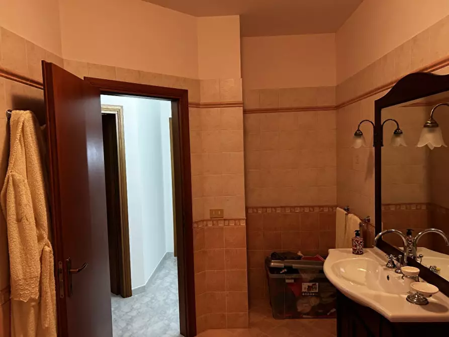 Immagine 14 di Villa in vendita  in Via Firenze, 78, 91015 Custonaci TP, Italia a Custonaci