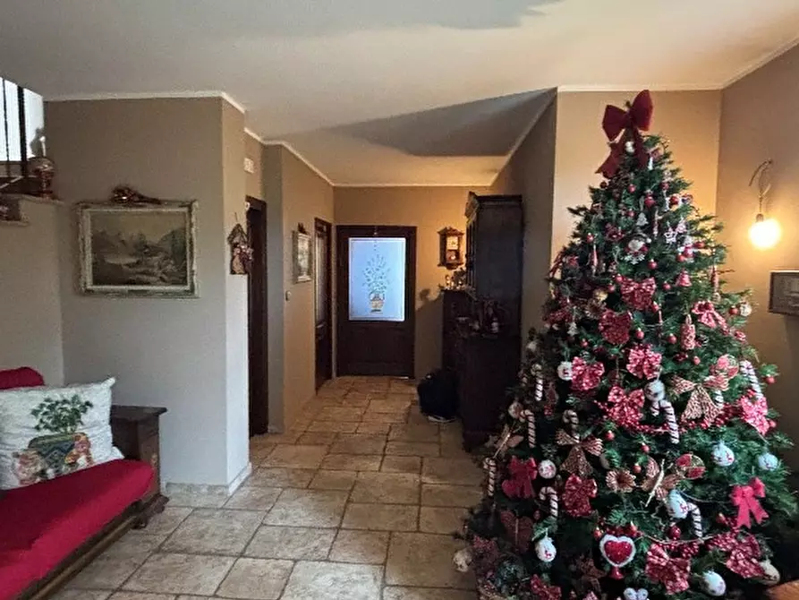 Immagine 3 di Villa in vendita  in Via del Cormorano, 90044 Carini PA, Italia a Carini