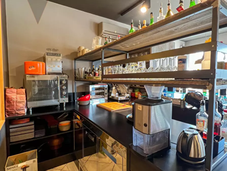 Immagine 8 di Negozio in vendita  in Via Castello a Piove Di Sacco