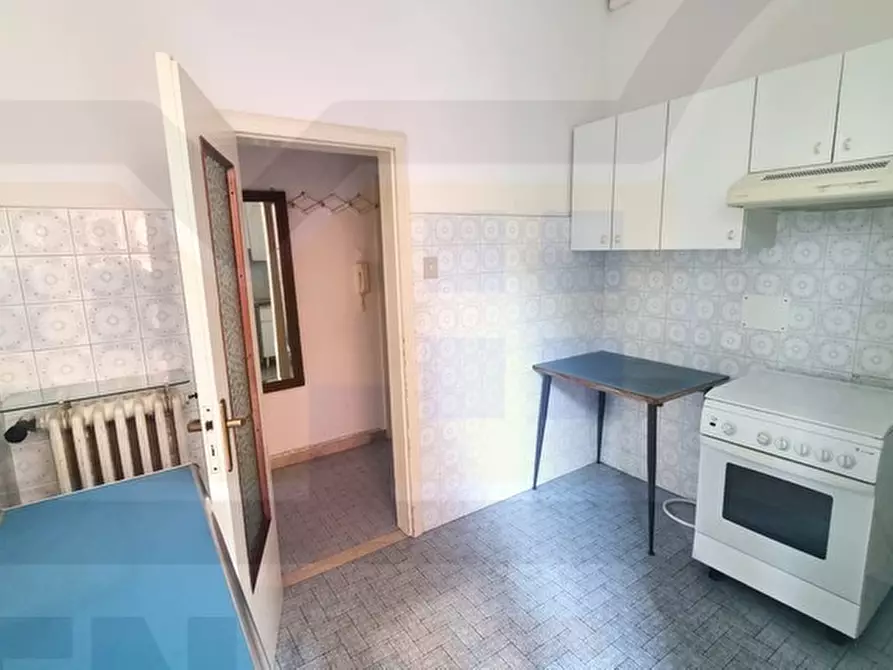 Immagine 7 di Appartamento in vendita  in Via Francesco Salvolini a Faenza