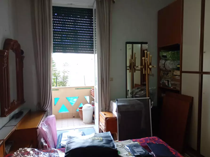 Immagine 5 di Appartamento in vendita  in via E.A Mario 25 a Napoli