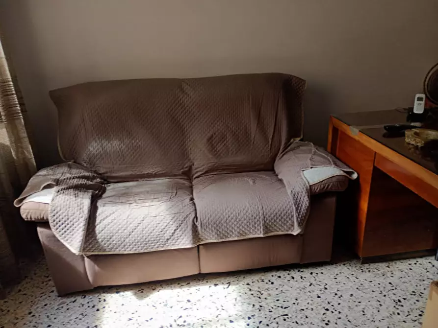 Immagine 15 di Appartamento in vendita  in via E.A Mario 25 a Napoli