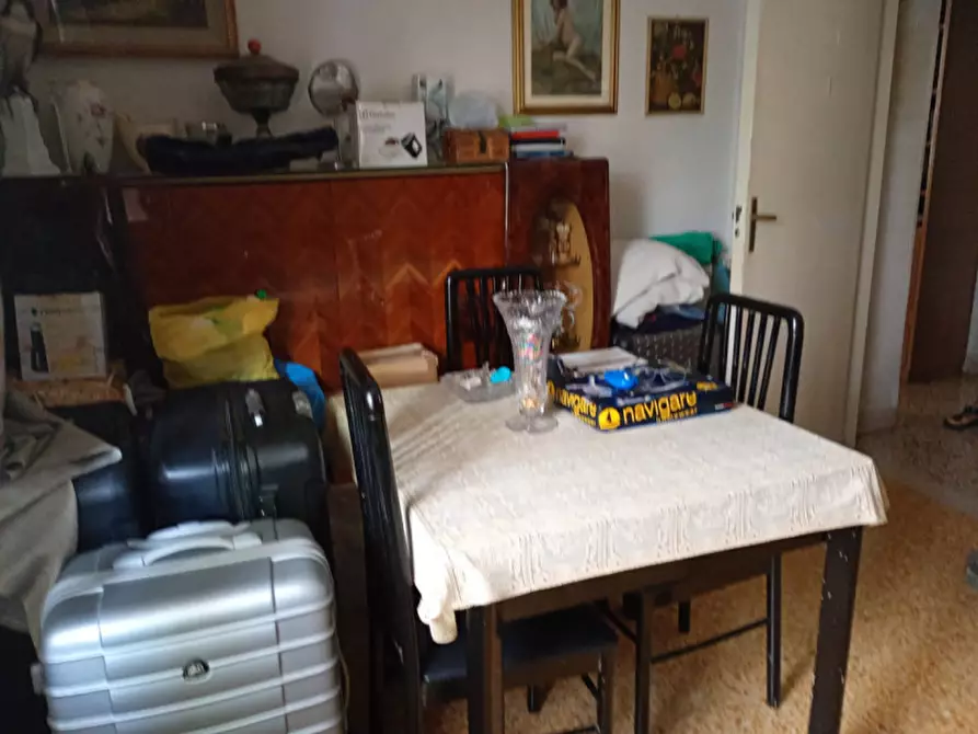 Immagine 27 di Appartamento in vendita  in via E.A Mario 25 a Napoli