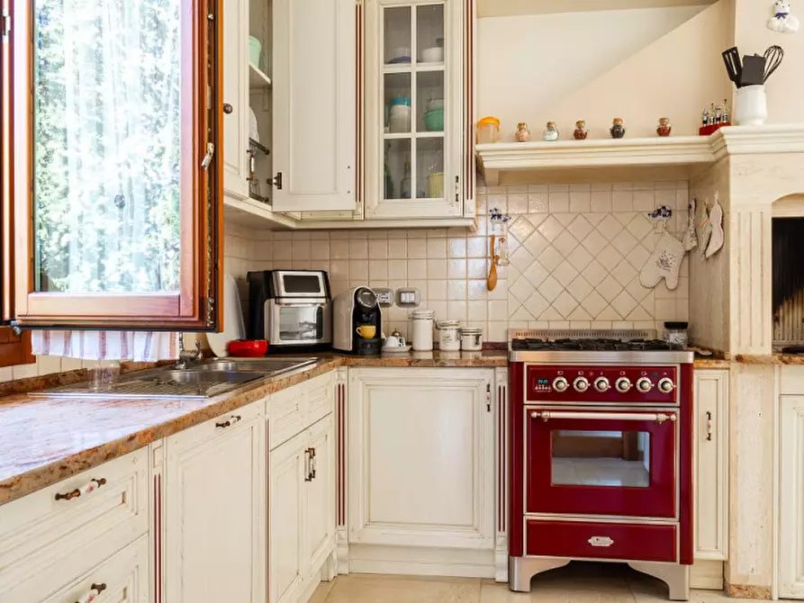 Immagine 7 di Villa in vendita  in via San Giovanni a Misano Adriatico