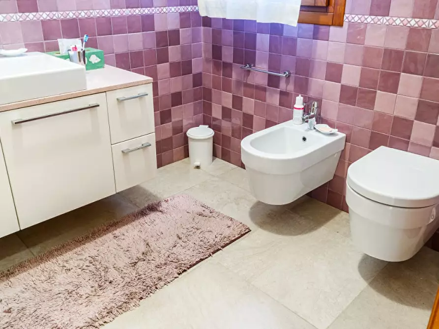 Immagine 12 di Villa in vendita  in via San Giovanni a Misano Adriatico